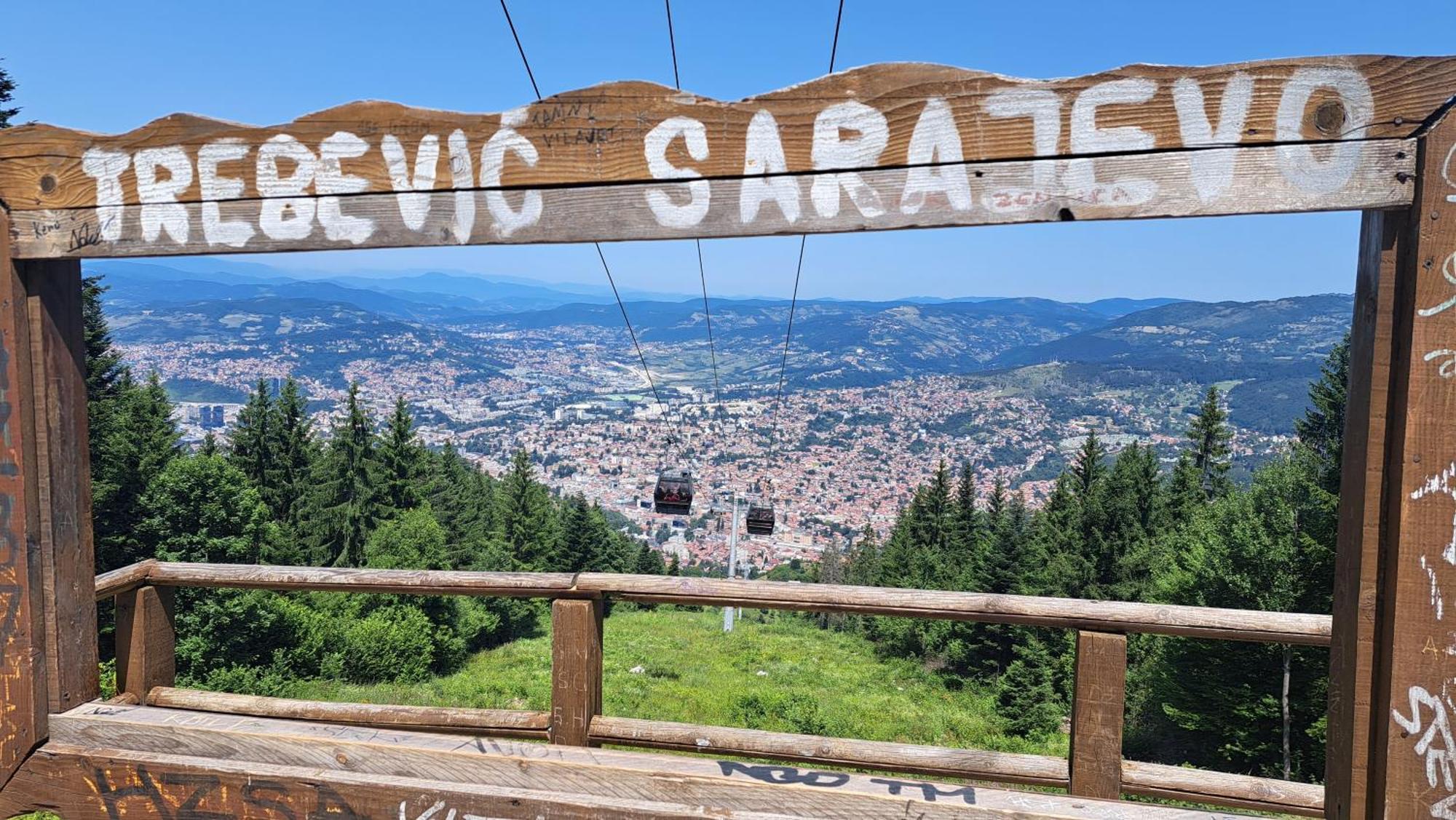 Montenegrinabih, Petrovici, Istocno SJJ Exteriér fotografie